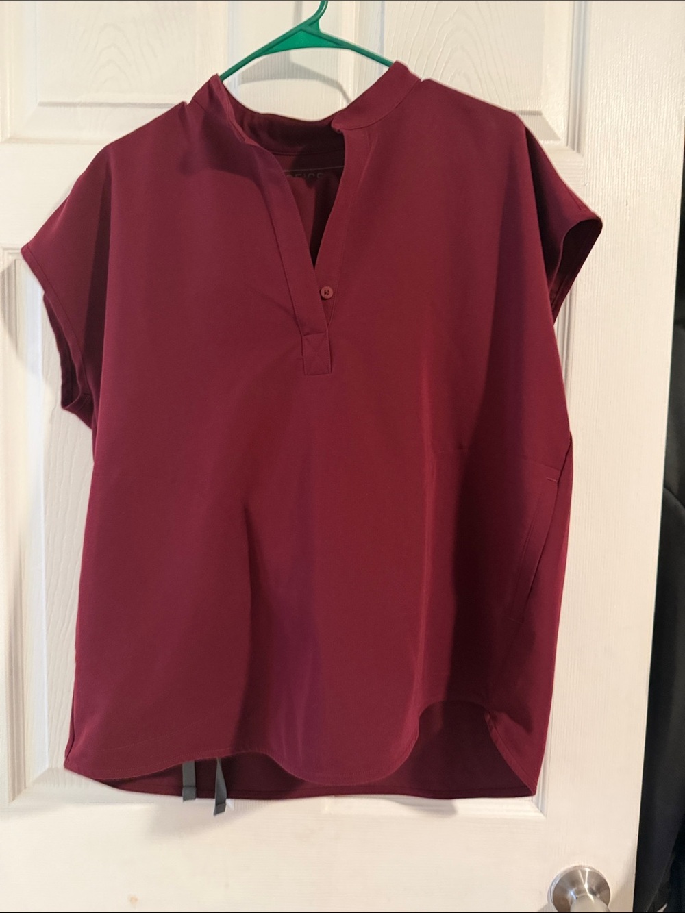 Figs Women's Burgundy Rafaela top Med and joggers Med